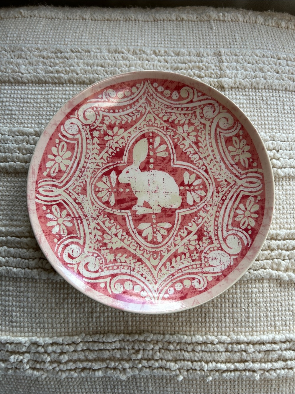 Pottery Barn GRAPHIC BUNNY Salad Plate RARE